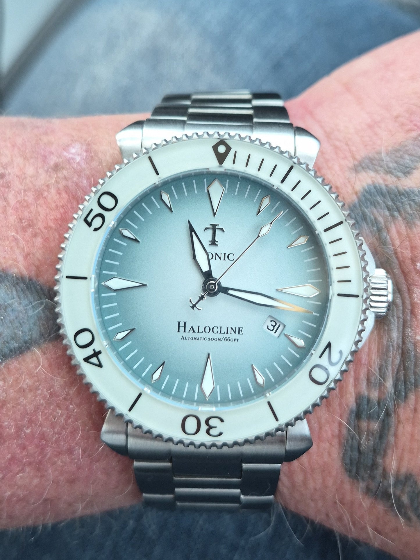 Iconic Timepieces Halocline - Sea Foam Green Sellita SW200-1